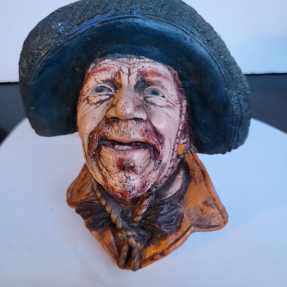 Resin Sculpture Mexicana